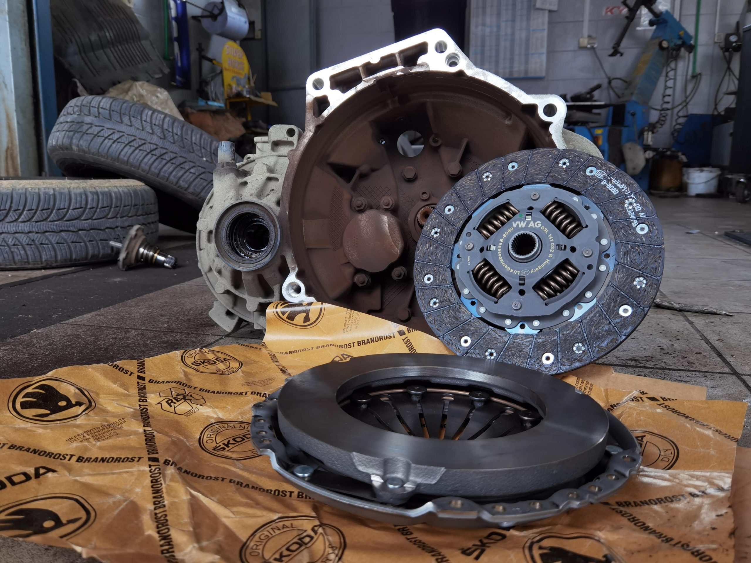 ac stojanov originalni delovi set kvačila originalna ugradnja